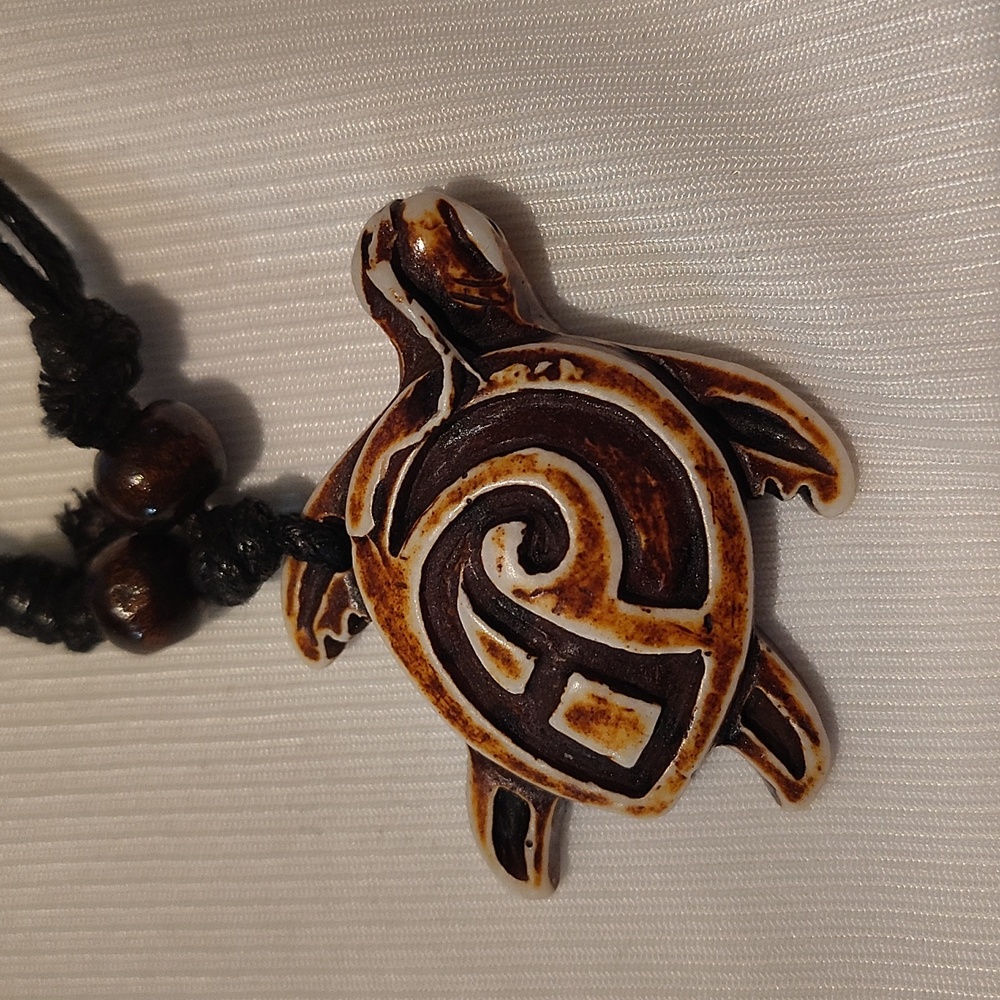 Handmade necklace - Picture 2 of 2